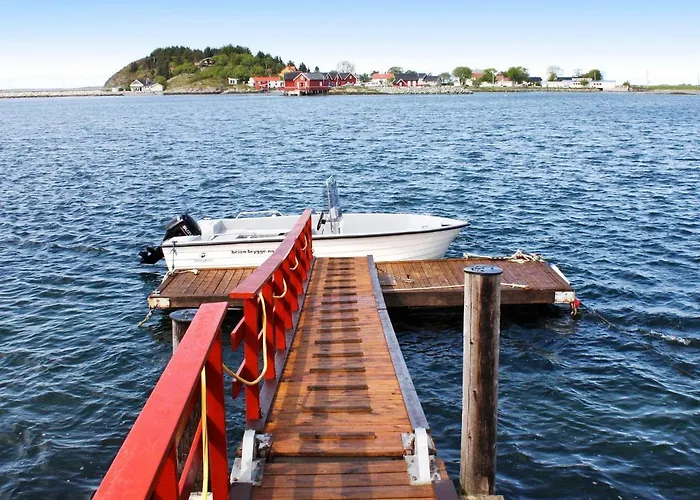 6 Person In * Brekstad