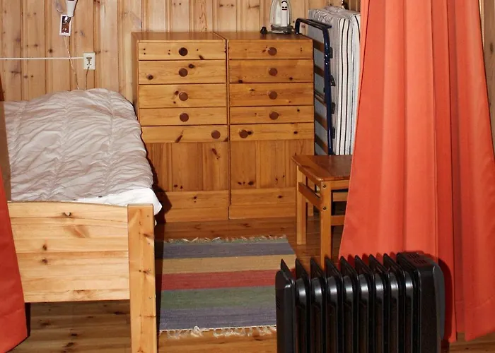 6 Person In Nyaraló *